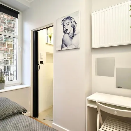 Mmrent Superstar Гданьск